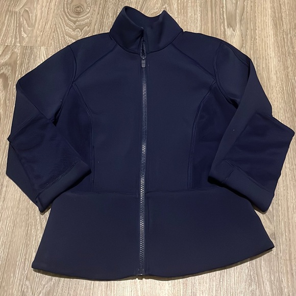 lululemon athletica Jackets & Blazers - Lululemon navy jacket with mesh side and lower arm panels zip up sz 6